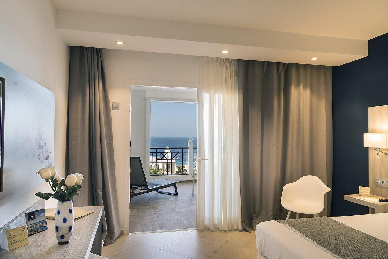 Royal Palm Resort & Spa (Adults Only) Playa De Esquinzo Екстериор снимка