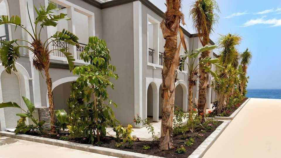Royal Palm Resort & Spa (Adults Only) Playa De Esquinzo Екстериор снимка