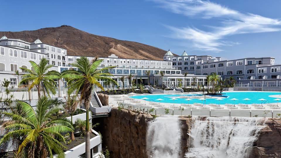 Royal Palm Resort & Spa (Adults Only) Playa De Esquinzo Екстериор снимка