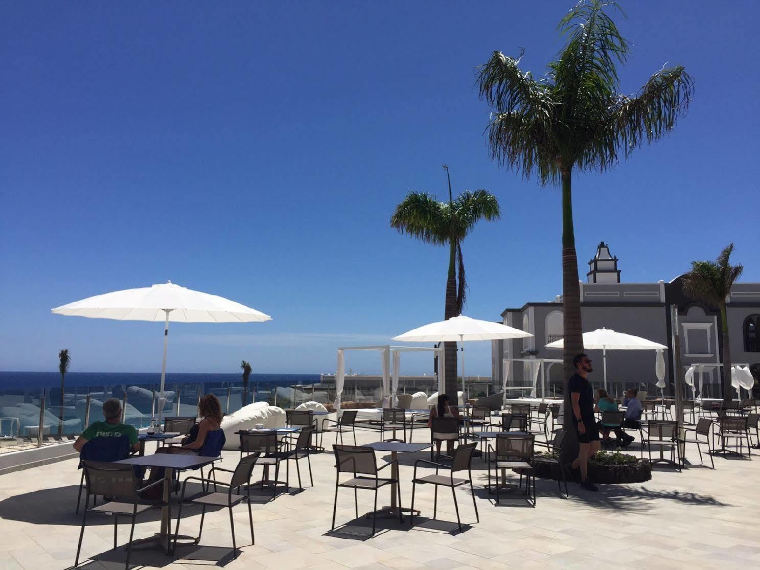Royal Palm Resort & Spa (Adults Only) Playa De Esquinzo Екстериор снимка